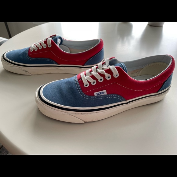 Vans size 9.5 US women, size 41 EU - Picture 6 of 6